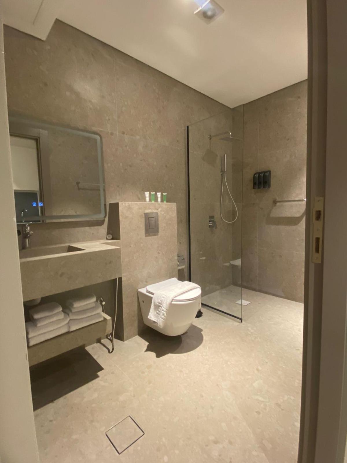 G Hotel Amman Esterno foto